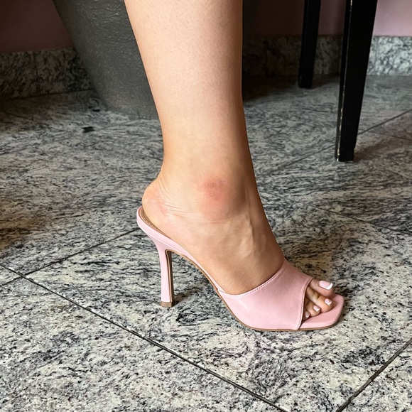 Forever 21 Baby Pink Mules 🎀- Size 8💕 - Picture 5 of 5